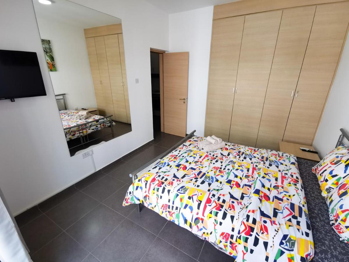 Beachy Keen City Apartment Larnaca Exterior foto