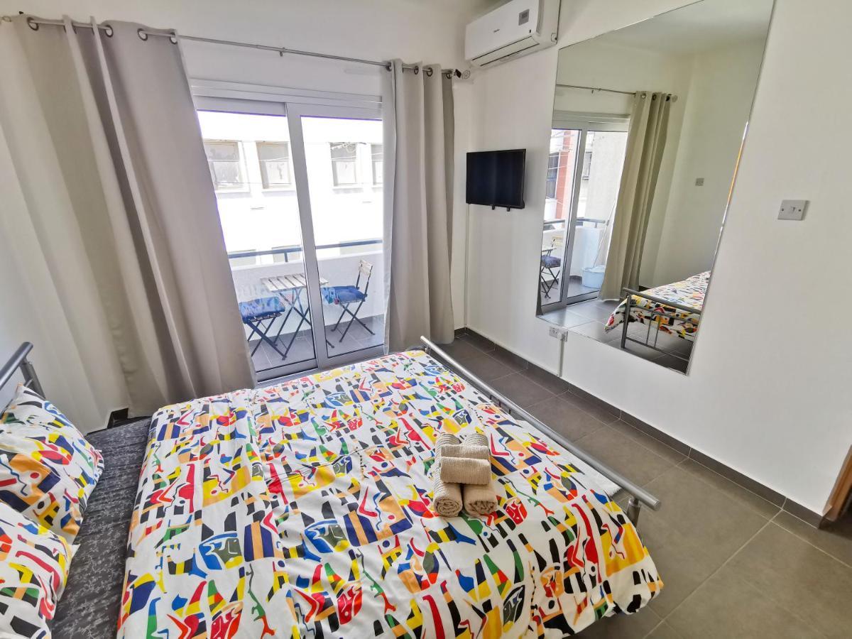 Beachy Keen City Apartment Larnaca Exterior foto